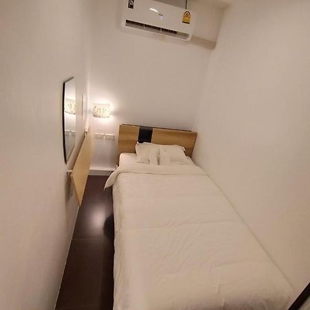 Breeze Hostel Джомтиен Бийч Екстериор снимка